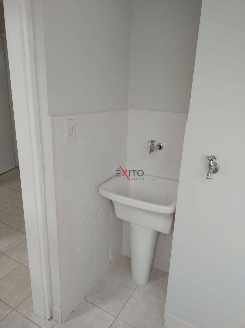 Apartamento à venda com 3 quartos, 83m² - Foto 12