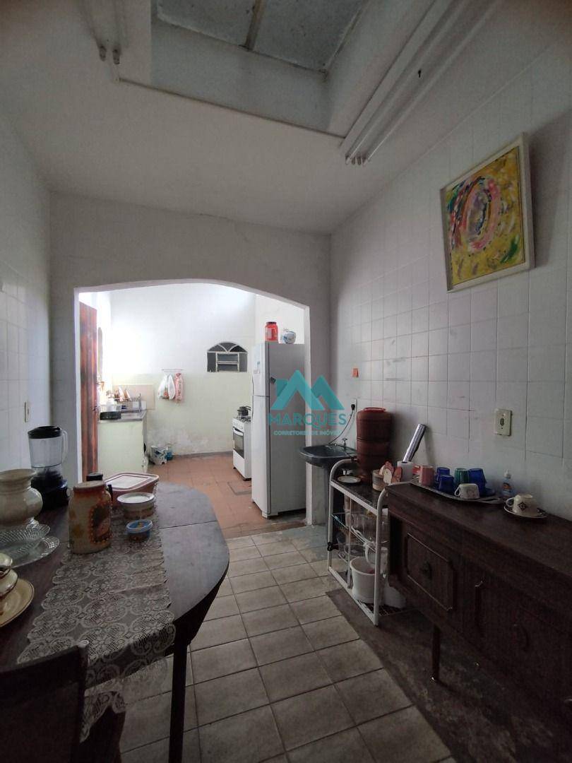 Casa, 4 quartos, 181 m² - Foto 6