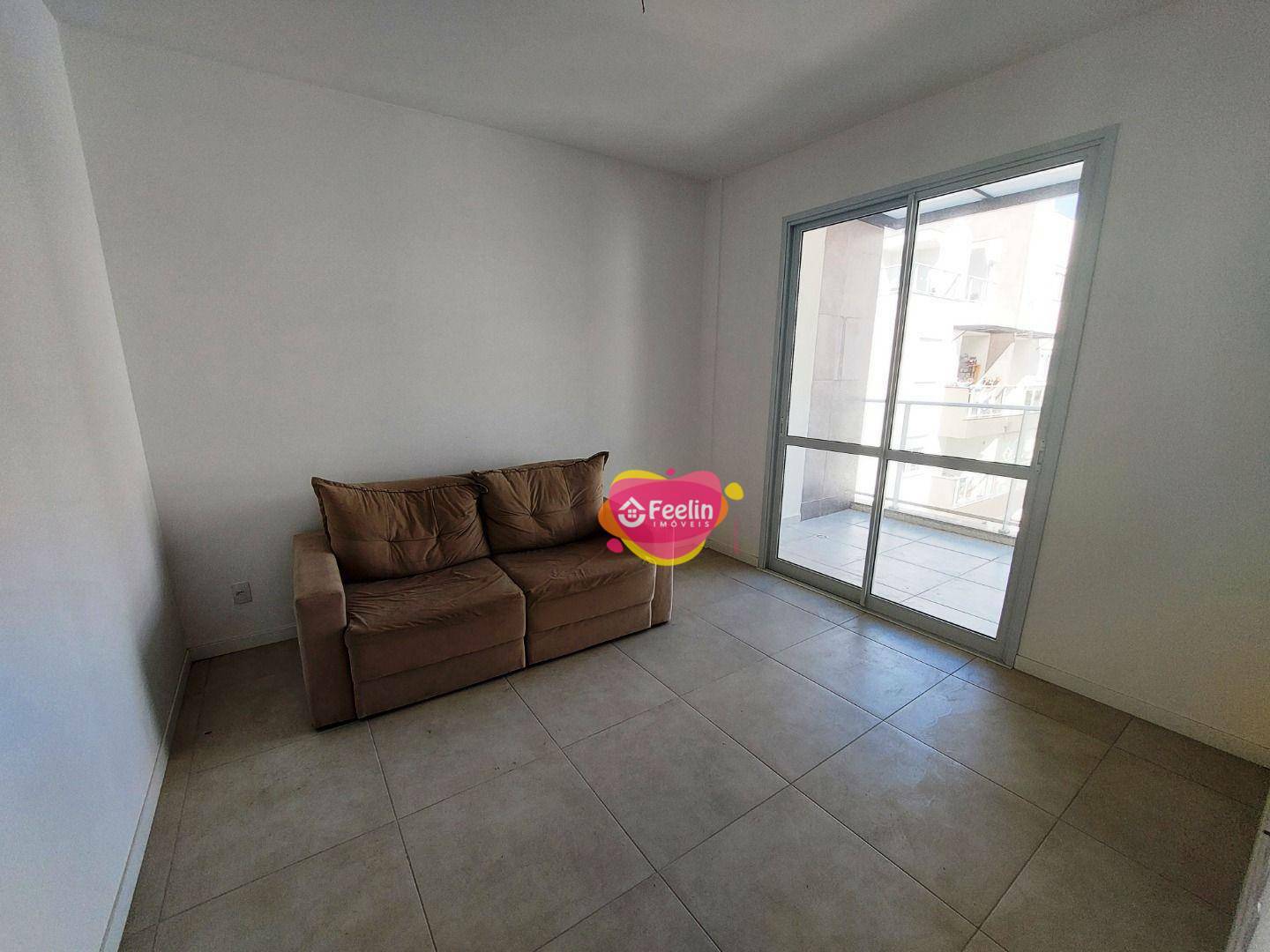 Apartamento para alugar com 3 quartos, 84m² - Foto 5