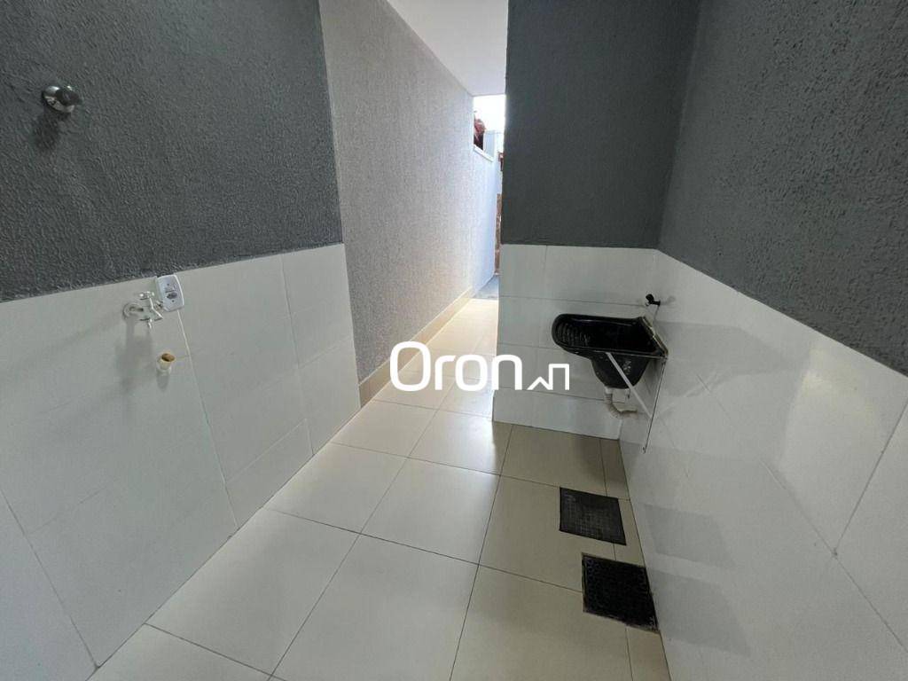 Casa à venda com 2 quartos, 99m² - Foto 7