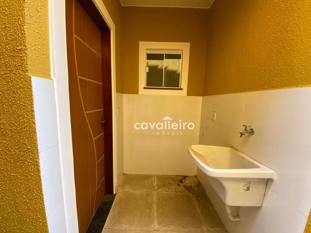 Casa à venda com 3 quartos, 100m² - Foto 3