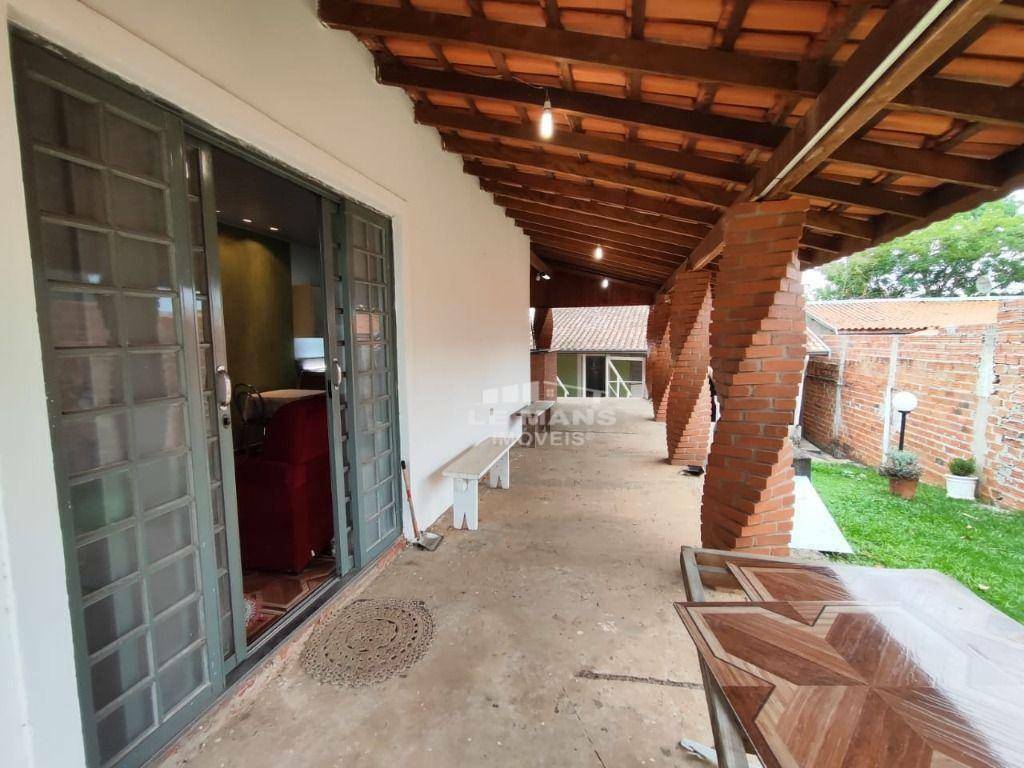 Chácara à venda com 2 quartos, 120m² - Foto 4