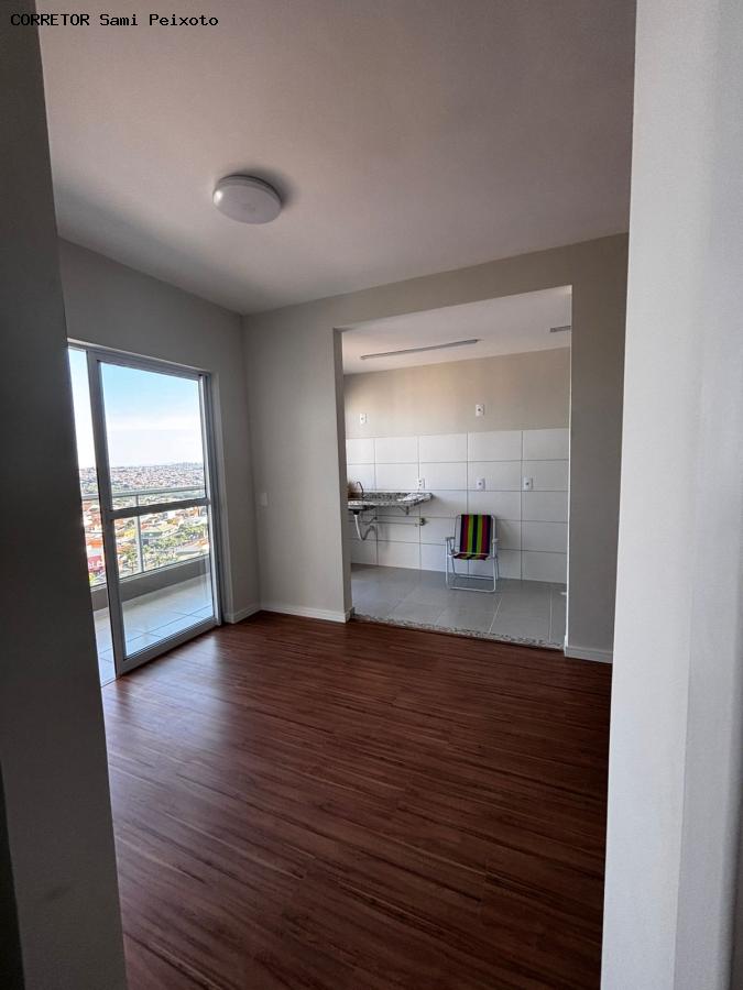 Apartamento para alugar com 2 quartos, 59m² - Foto 14