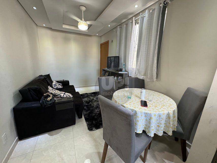 Apartamento à venda com 2 quartos, 45m² - Foto 5