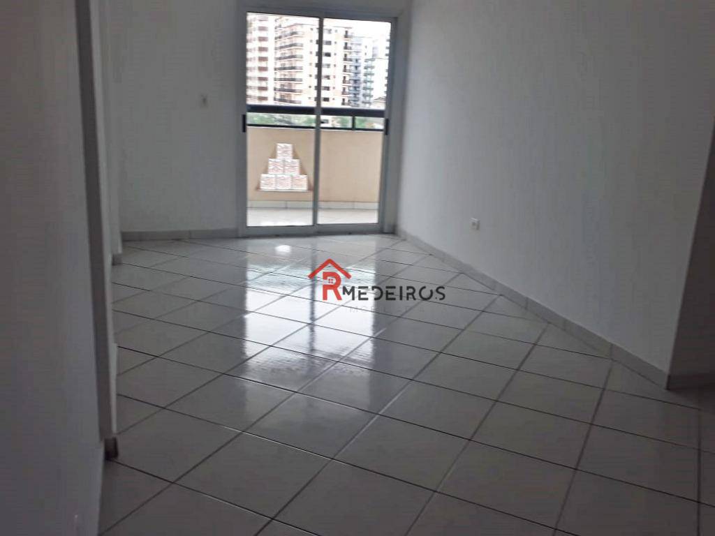 Apartamento à venda com 3 quartos, 120m² - Foto 3