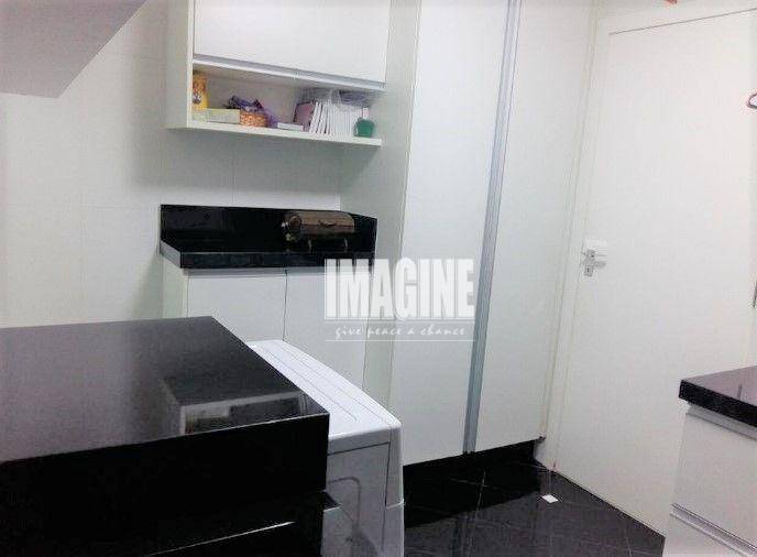 Apartamento à venda com 4 quartos, 228m² - Foto 33