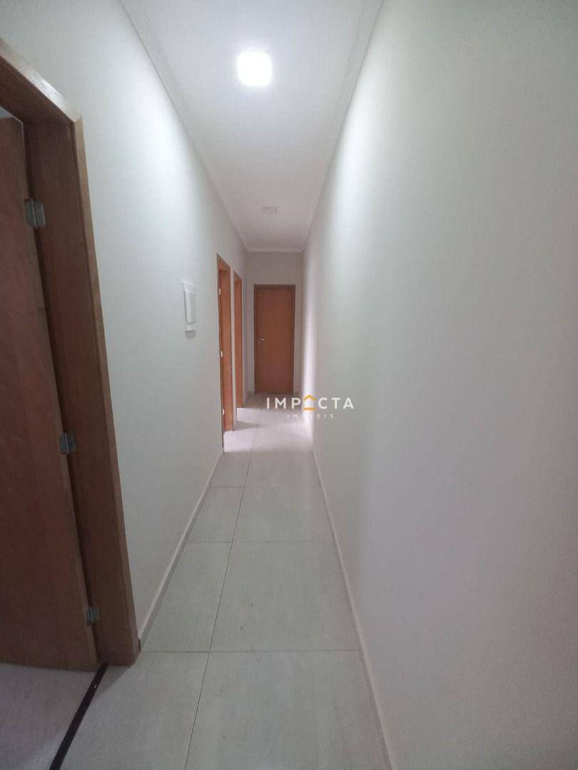 Casa à venda com 3 quartos, 100m² - Foto 3