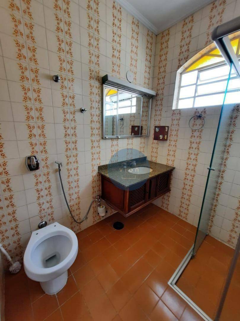 Casa à venda com 4 quartos, 220m² - Foto 23