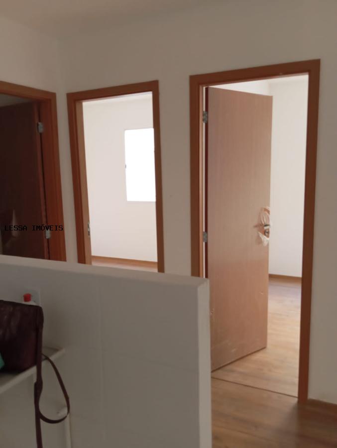 Apartamento para alugar com 2 quartos, 55m² - Foto 14