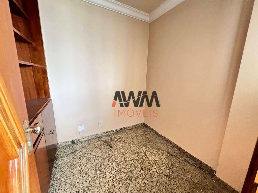 Apartamento à venda com 4 quartos, 262m² - Foto 25