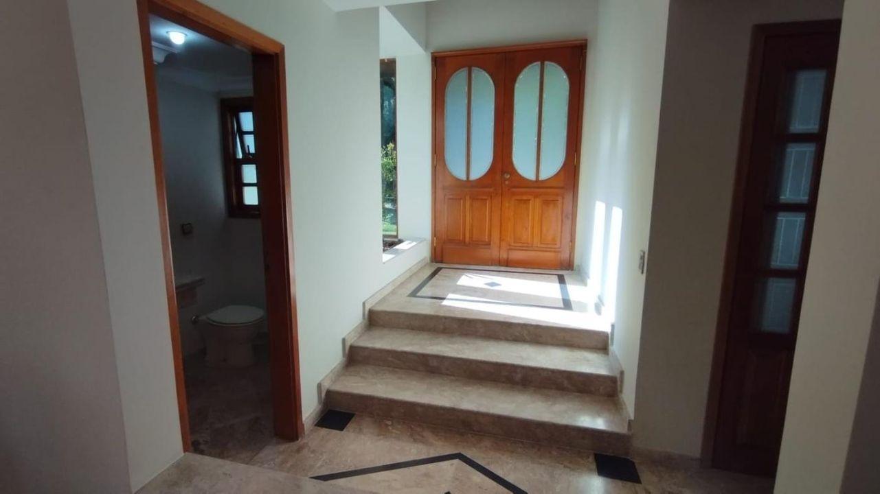 Casa de Condomínio para alugar com 4 quartos, 400m² - Foto 25