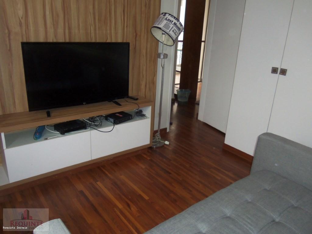 Apartamento para alugar com 2 quartos, 62m² - Foto 6