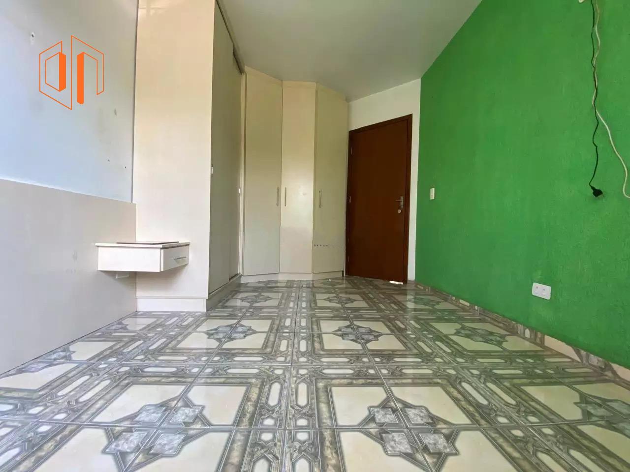 Casa à venda com 2 quartos, 60m² - Foto 6