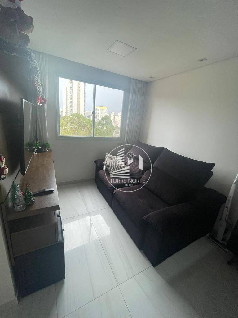 Apartamento à venda com 2 quartos, 41m² - Foto 2