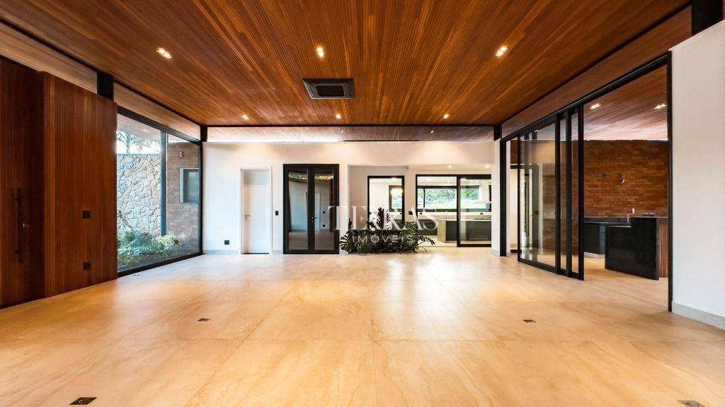 Casa de Condomínio à venda e aluguel com 6 quartos, 785m² - Foto 20