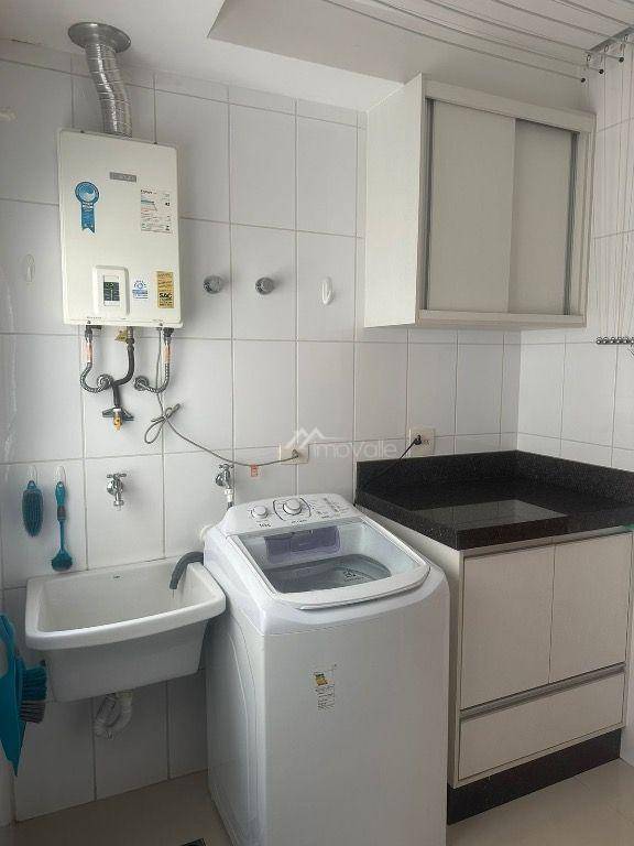 Apartamento à venda com 3 quartos, 111m² - Foto 11