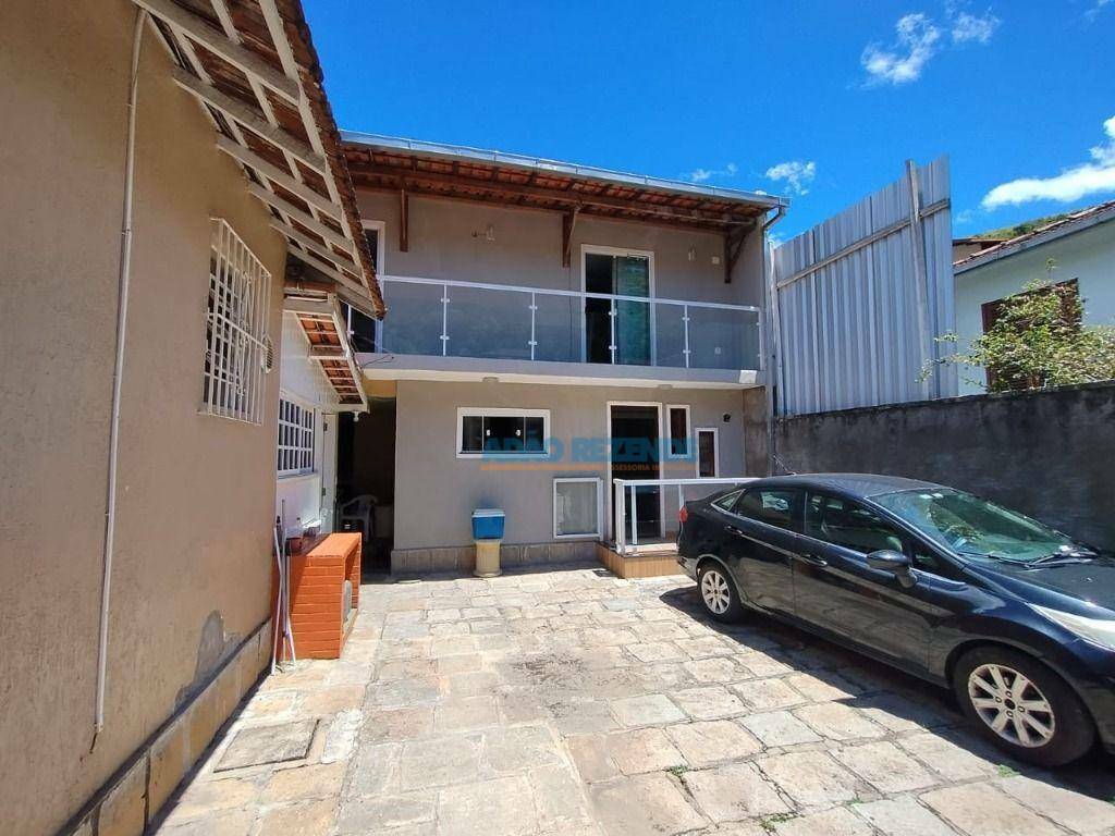 Casa à venda com 4 quartos, 221m² - Foto 63
