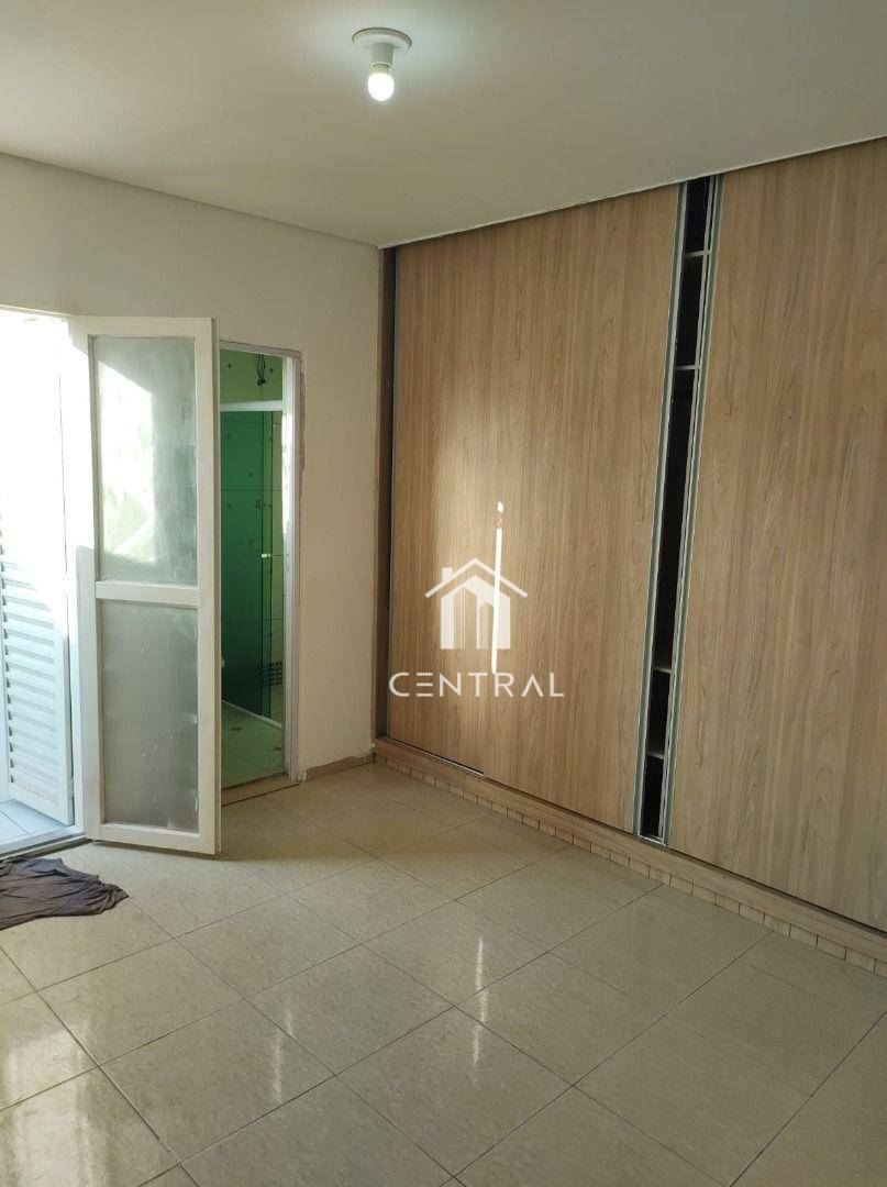 Casa à venda com 4 quartos, 185m² - Foto 12