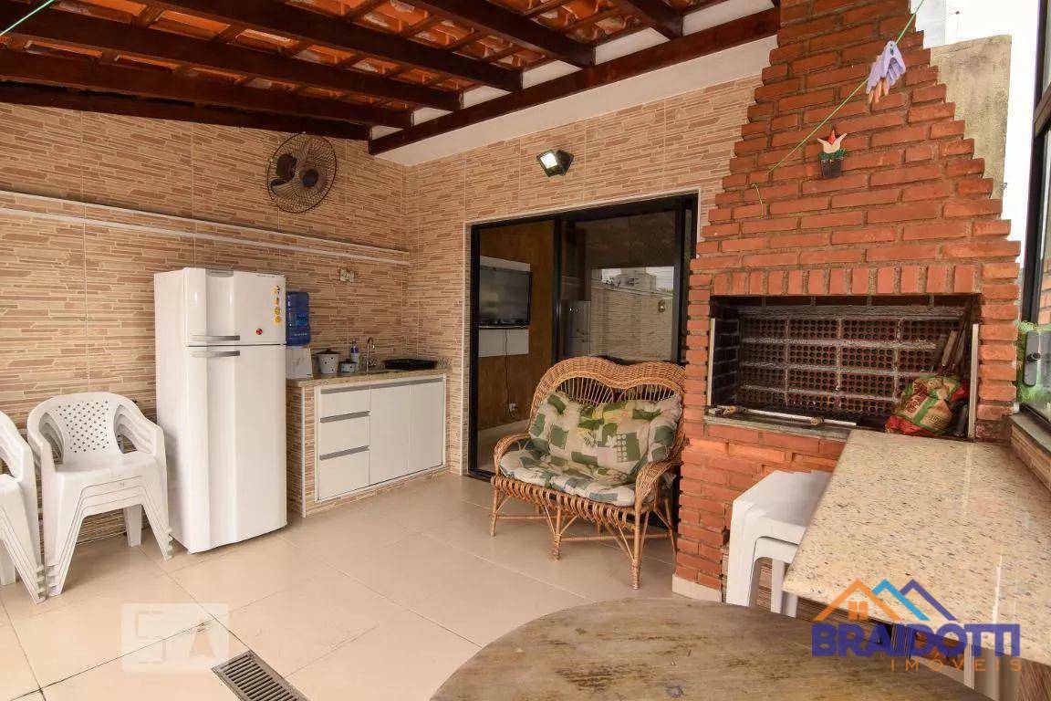 Apartamento à venda com 3 quartos, 148m² - Foto 1