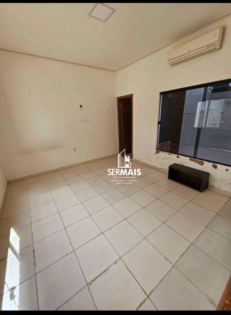 Casa à venda e aluguel com 2 quartos, 90m² - Foto 2