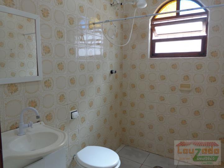 Casa à venda com 3 quartos, 325m² - Foto 15