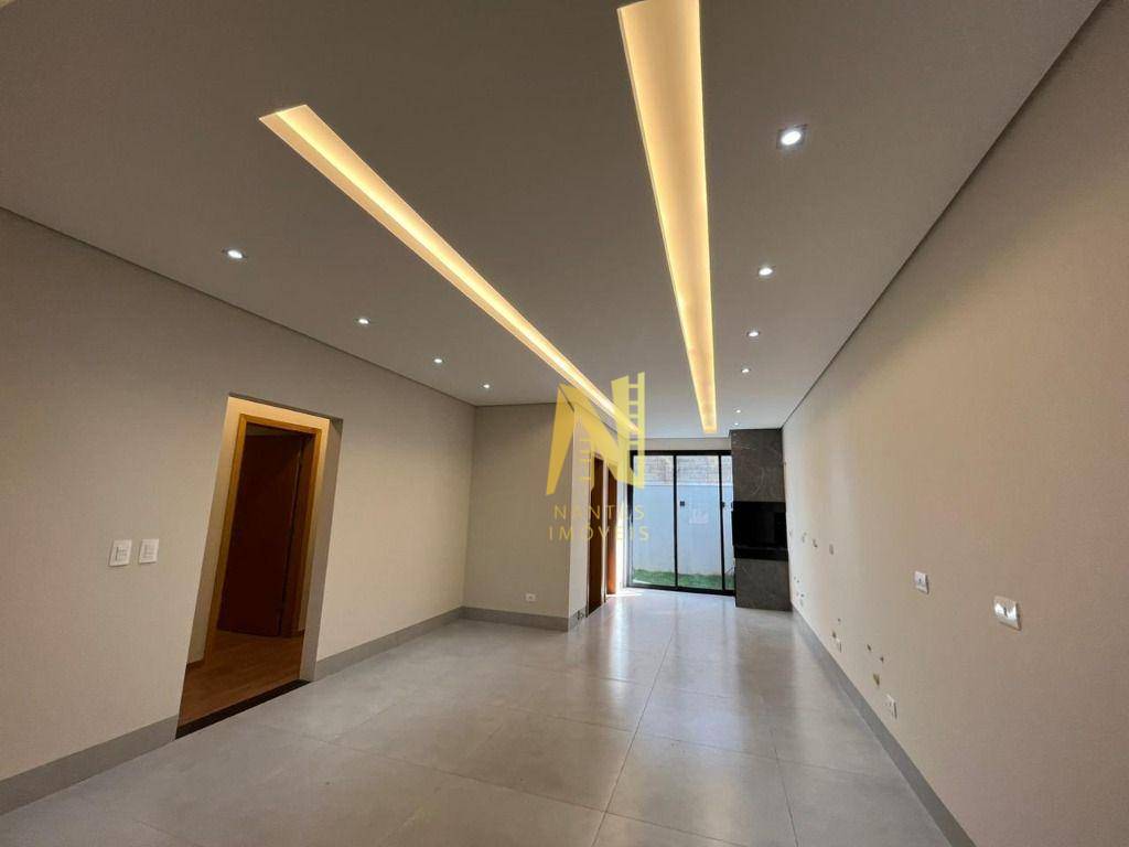 Casa de Condomínio à venda com 3 quartos, 144m² - Foto 3