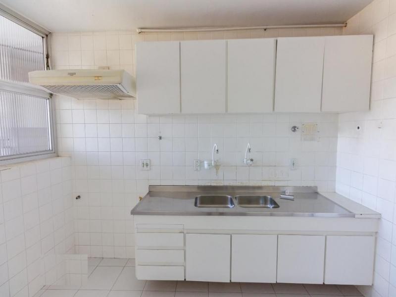 Apartamento à venda com 3 quartos, 74m² - Foto 5