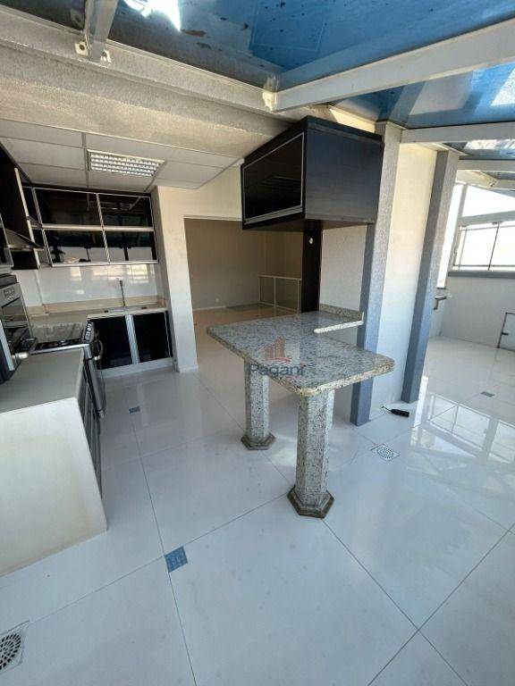 Cobertura à venda com 3 quartos, 230m² - Foto 14