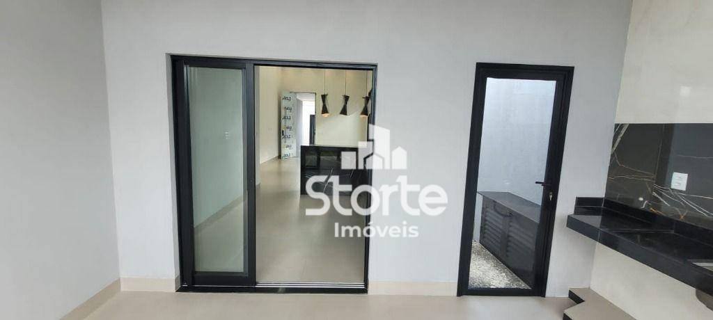 Casa à venda com 3 quartos, 150m² - Foto 8