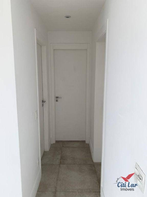 Apartamento à venda com 3 quartos, 135m² - Foto 23