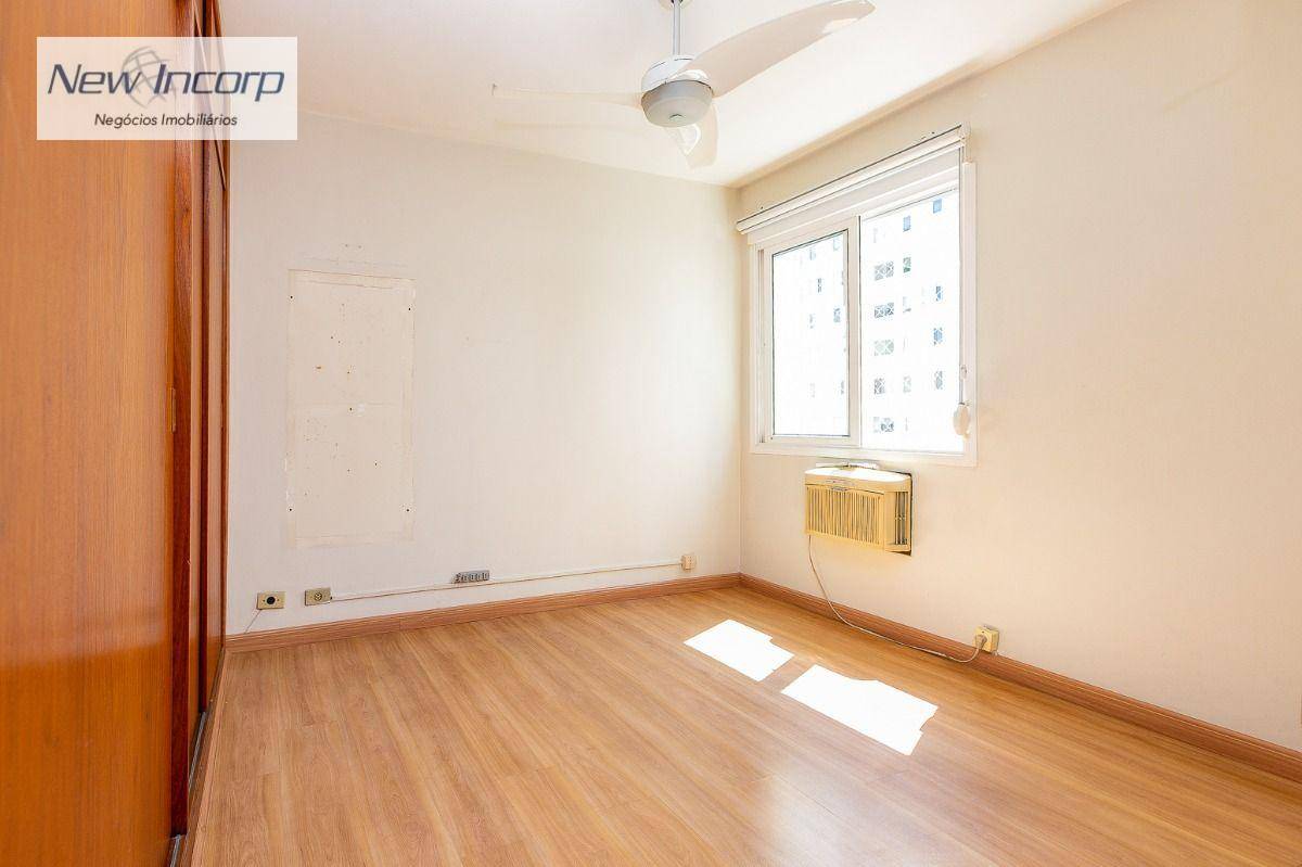 Apartamento à venda com 3 quartos, 95m² - Foto 22