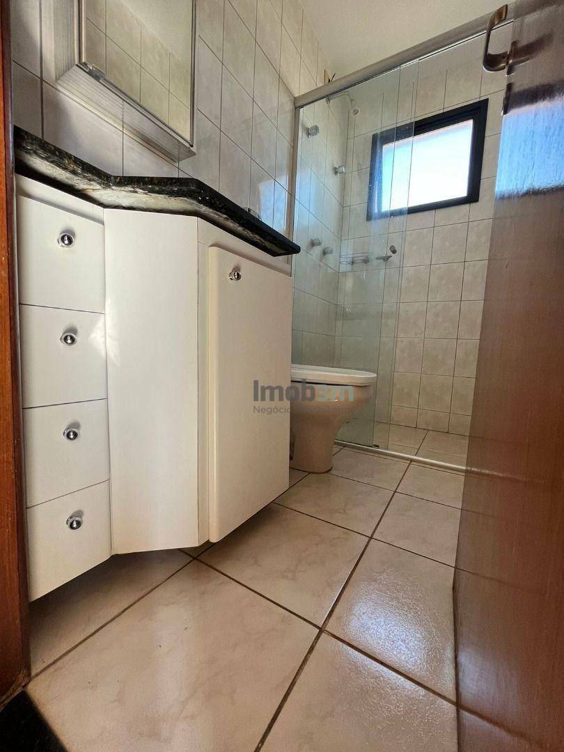 Apartamento à venda com 2 quartos, 65m² - Foto 19