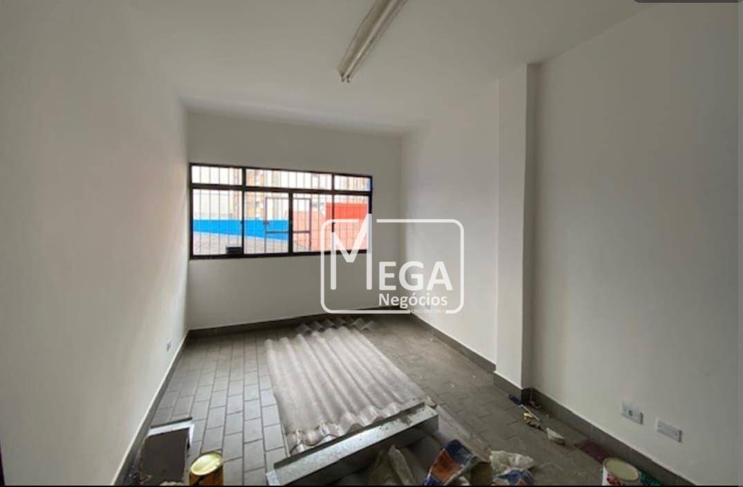 Casa para alugar com 6 quartos, 473m² - Foto 4