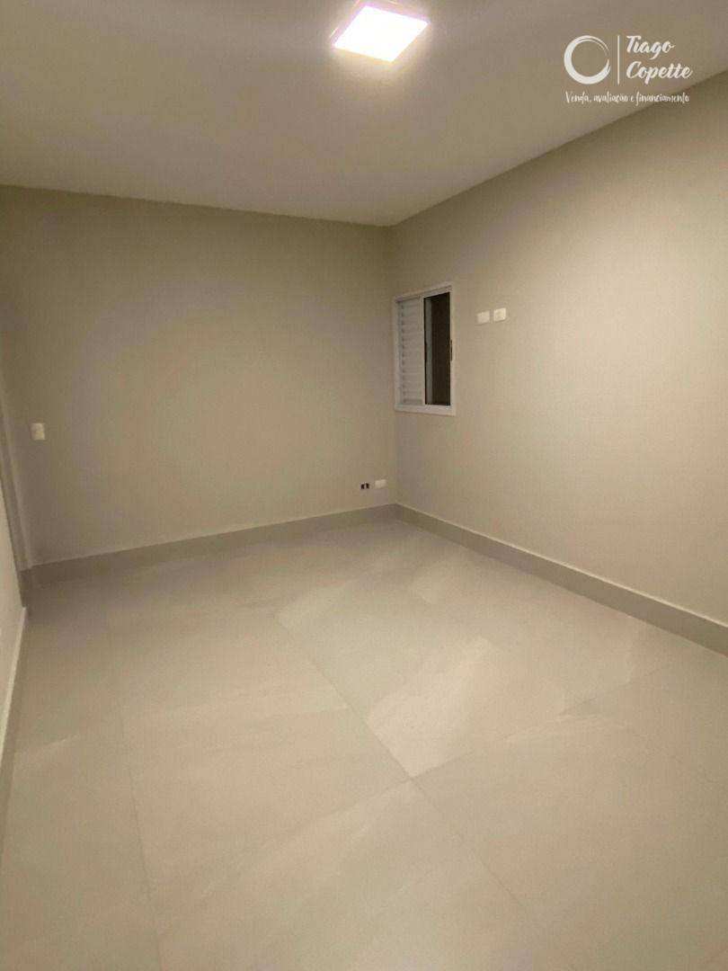 Apartamento à venda com 2 quartos, 122m² - Foto 4