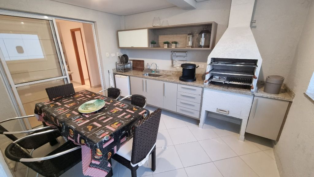 Apartamento à venda com 3 quartos, 150m² - Foto 5