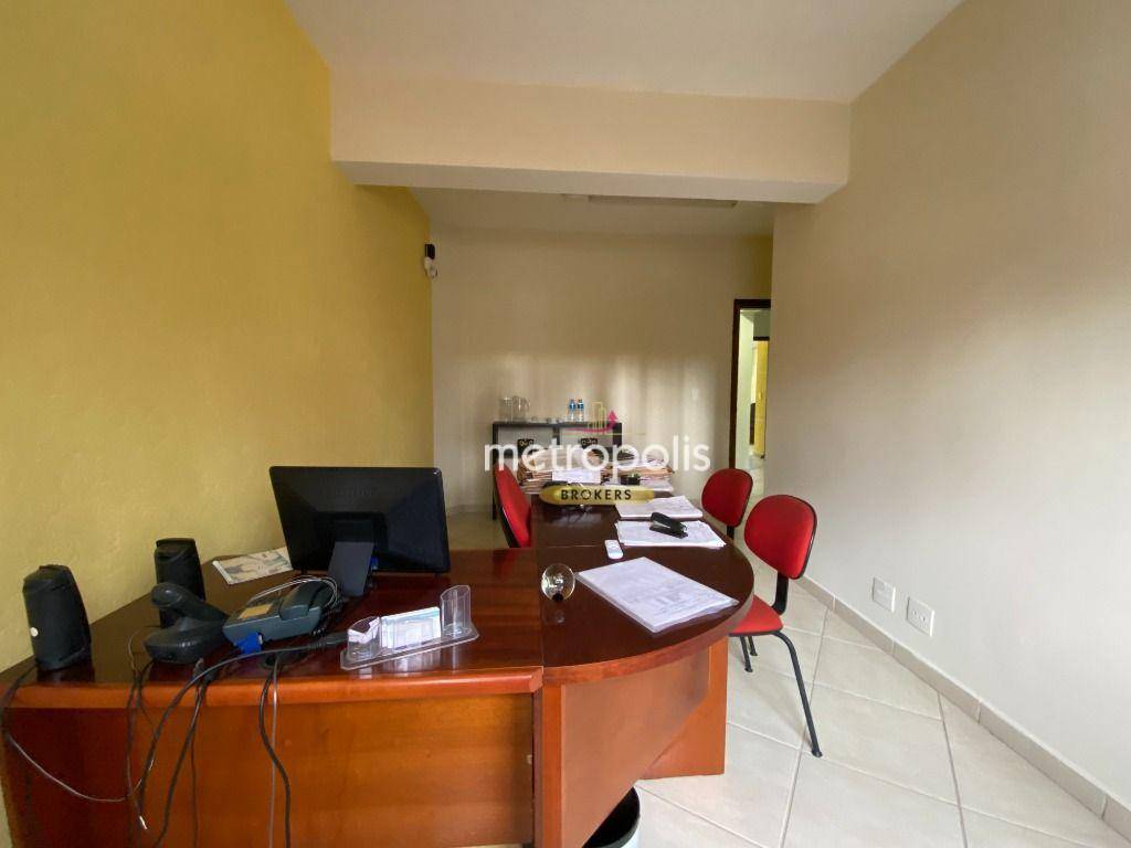 Sobrado à venda com 4 quartos, 322m² - Foto 47