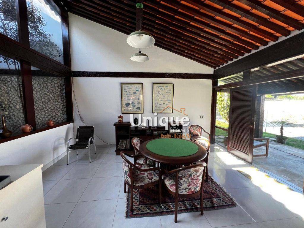 Casa à venda com 5 quartos, 359m² - Foto 47