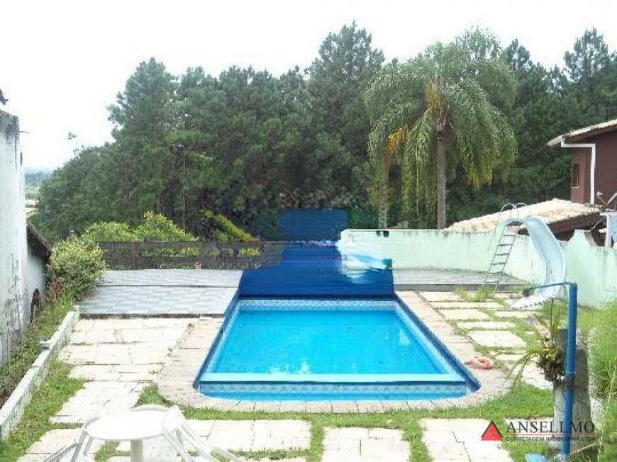 Casa de Condomínio à venda com 3 quartos, 600m² - Foto 3