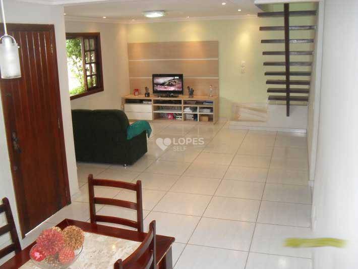 Casa de Condomínio à venda com 4 quartos, 174m² - Foto 3