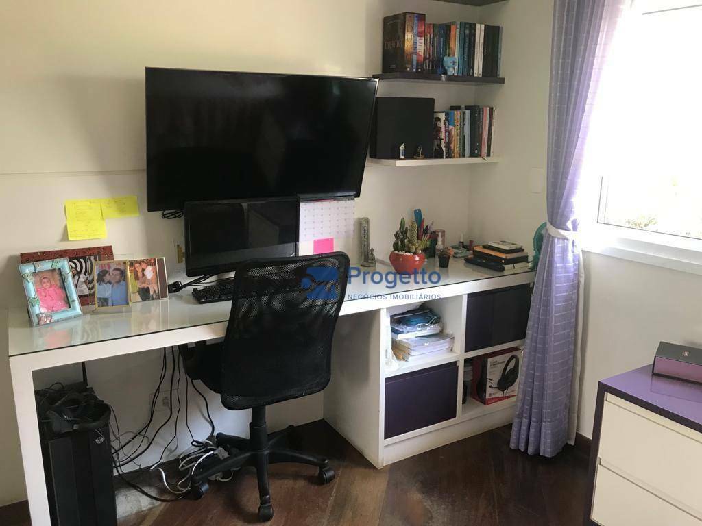 Casa à venda com 4 quartos, 240m² - Foto 23