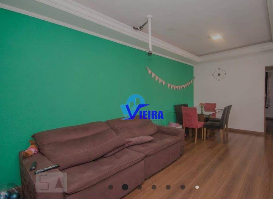 Casa à venda com 4 quartos, 208m² - Foto 2