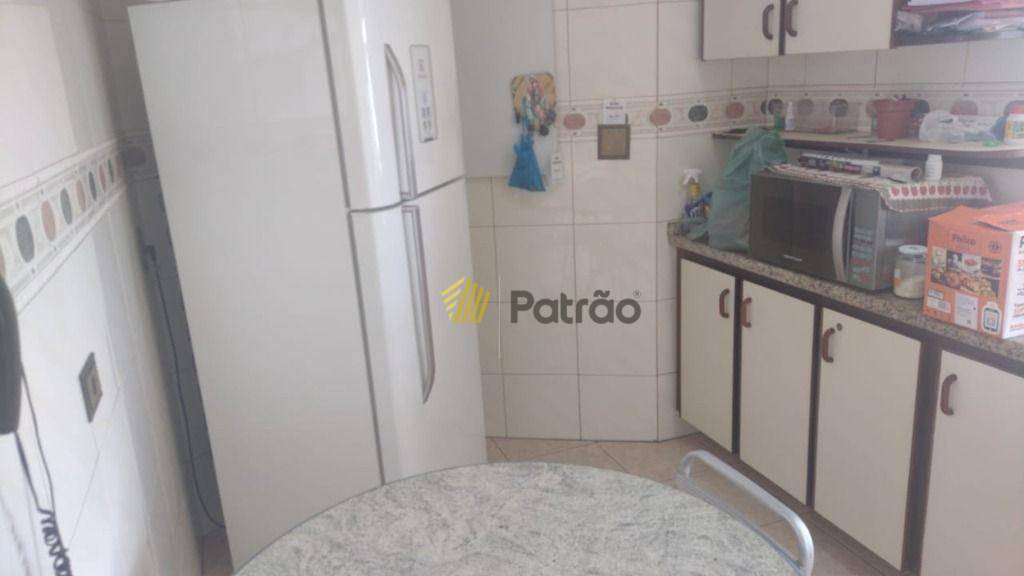 Apartamento para alugar com 3 quartos, 103m² - Foto 7