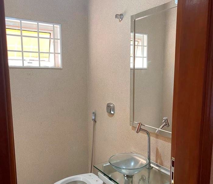 Casa para alugar com 3 quartos, 200m² - Foto 14