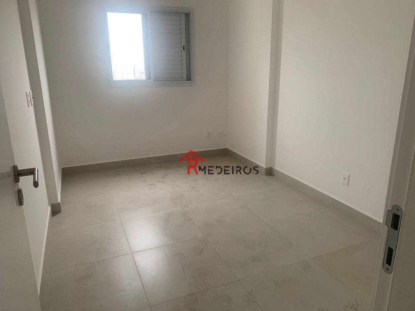 Apartamento à venda com 1 quarto, 57m² - Foto 17