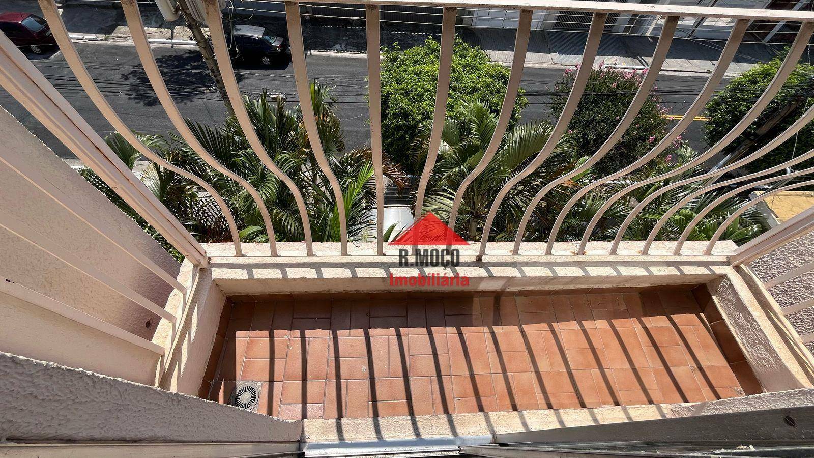 Apartamento para alugar com 3 quartos, 81m² - Foto 11