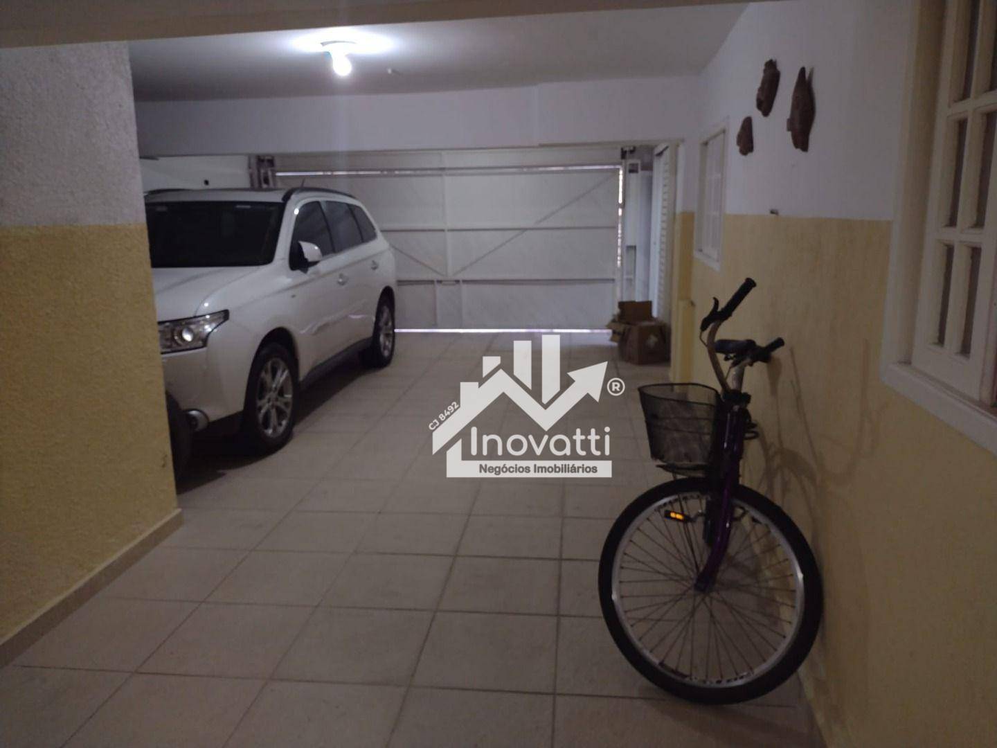 Casa à venda com 3 quartos, 350m² - Foto 22