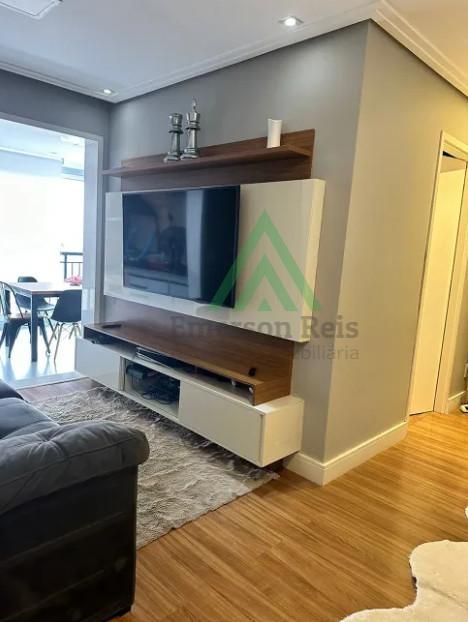 Apartamento à venda com 2 quartos, 69m² - Foto 1