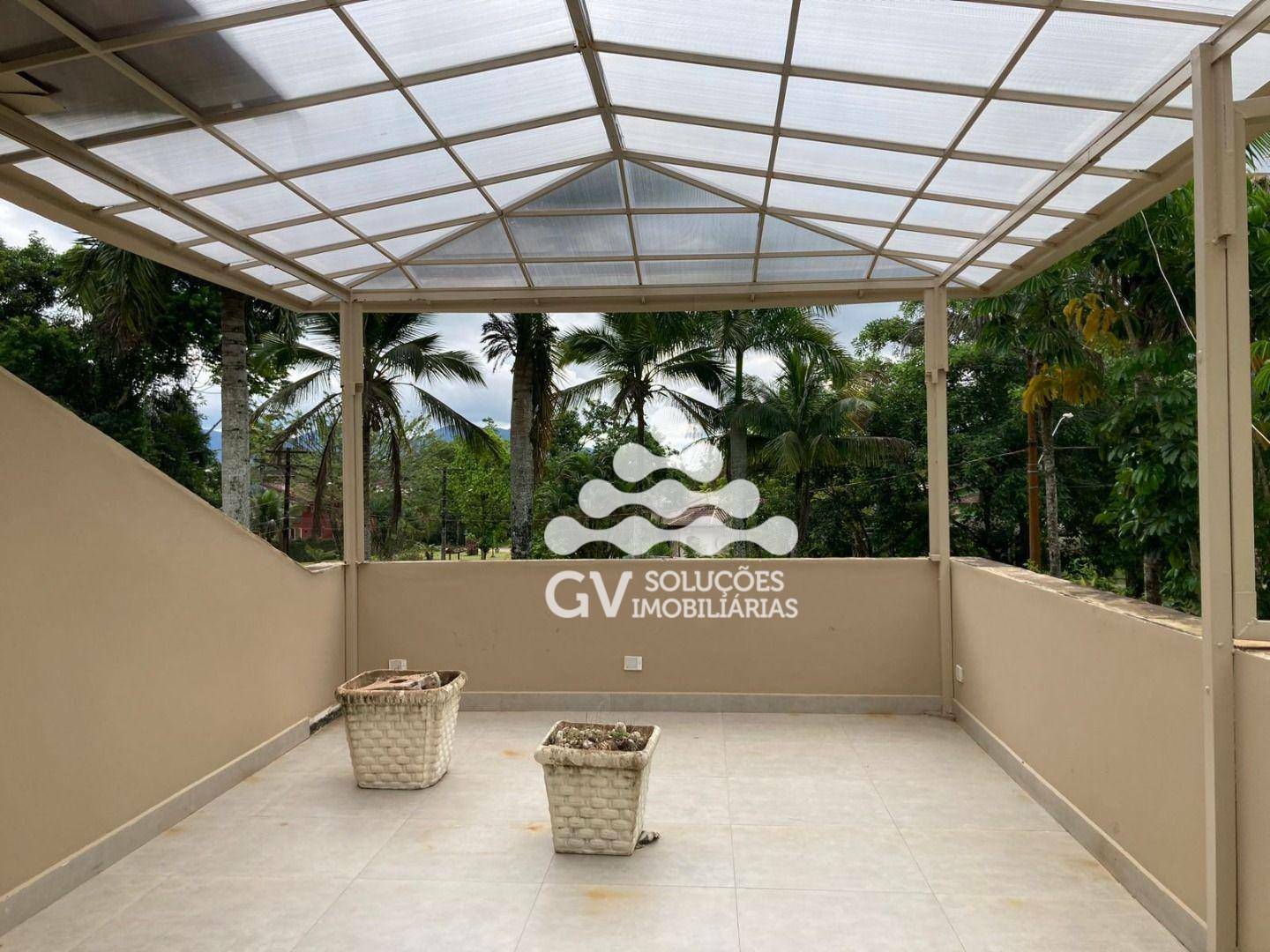 Casa de Condomínio à venda e aluguel com 5 quartos, 335m² - Foto 21