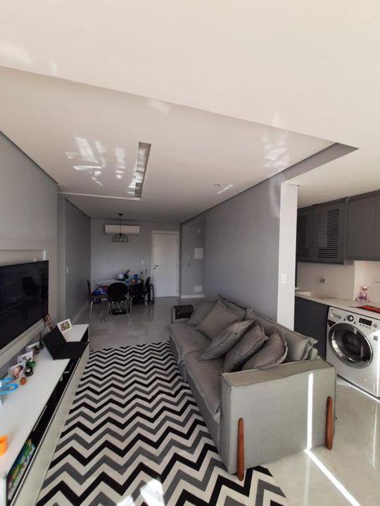 Apartamento à venda com 2 quartos, 70m² - Foto 14