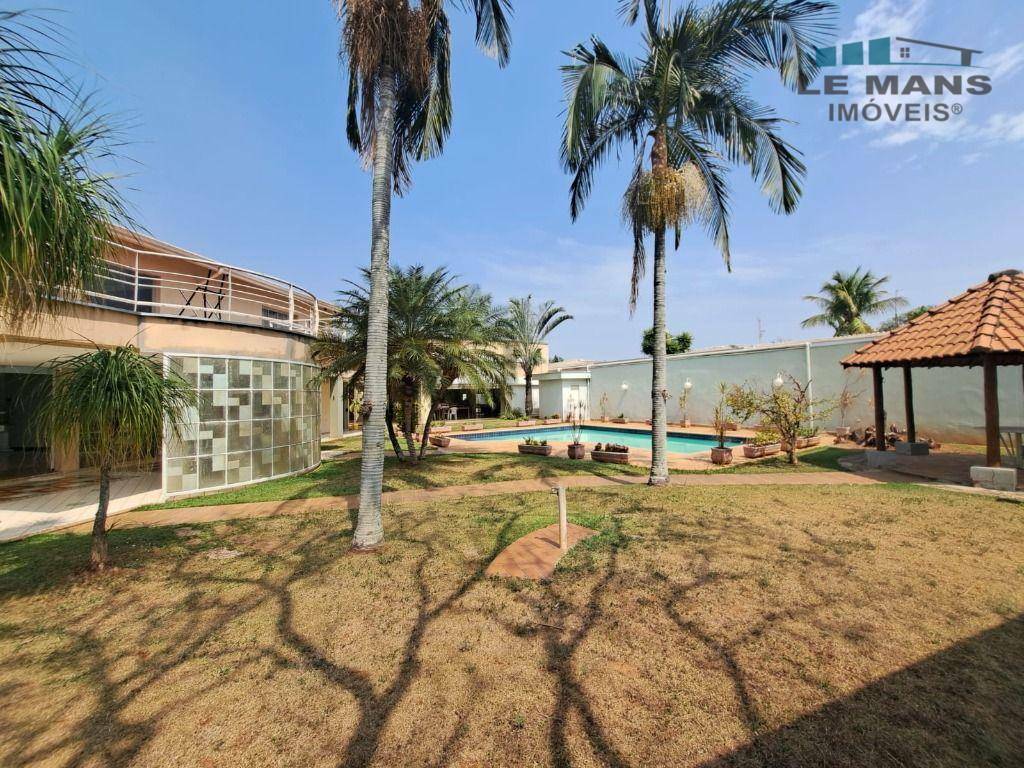 Casa à venda com 7 quartos, 733m² - Foto 3